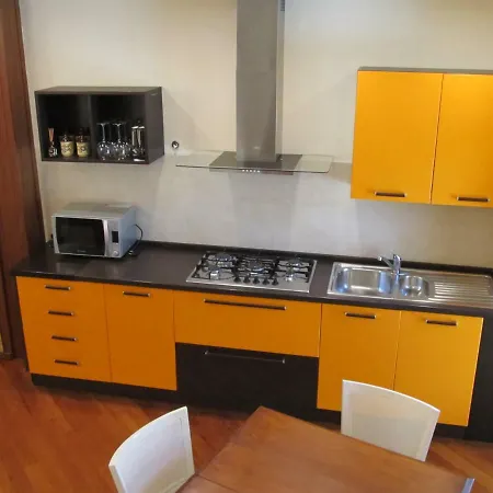 Holiday home Casa Vacanze L'edera Oliveto Lario